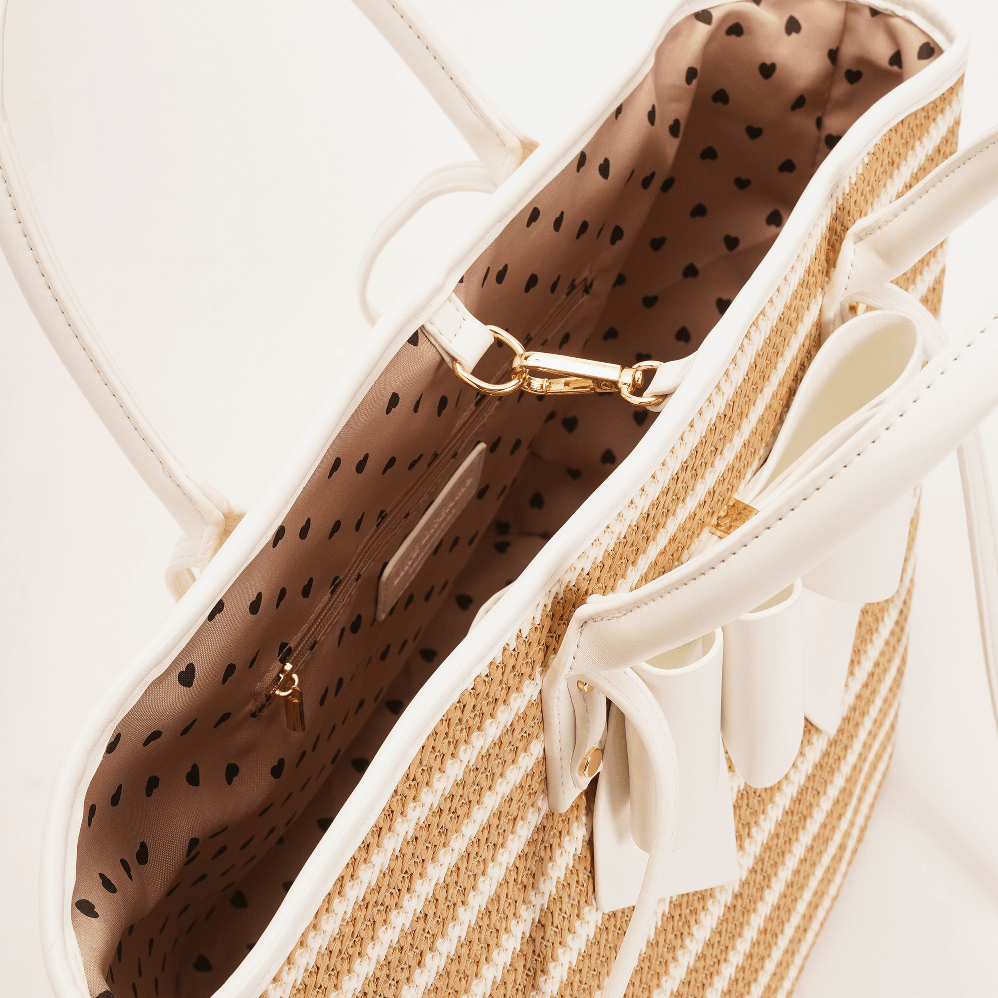 Daisy Bowtie Striped Straw Tote