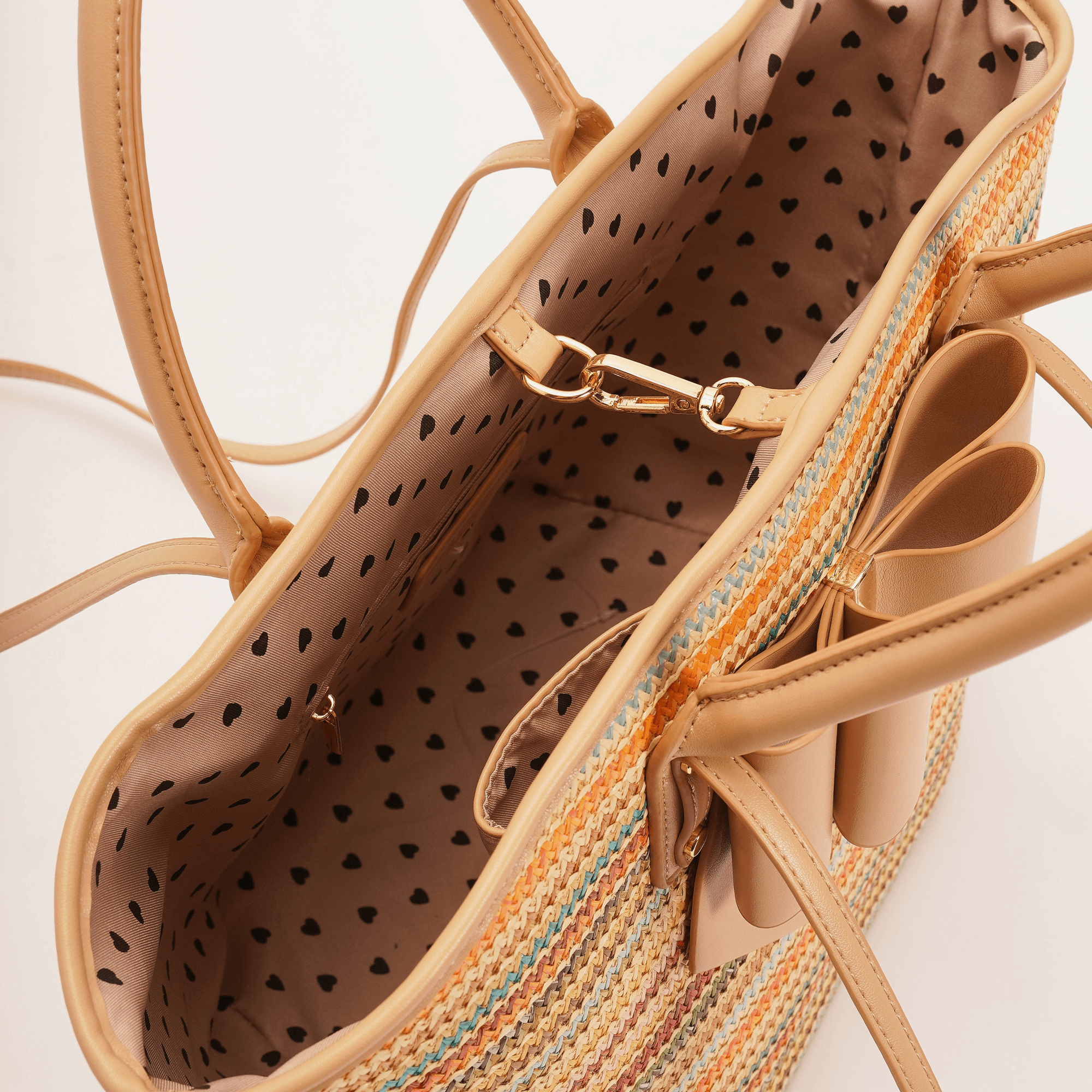 Daisy Bowtie Striped Straw Tote